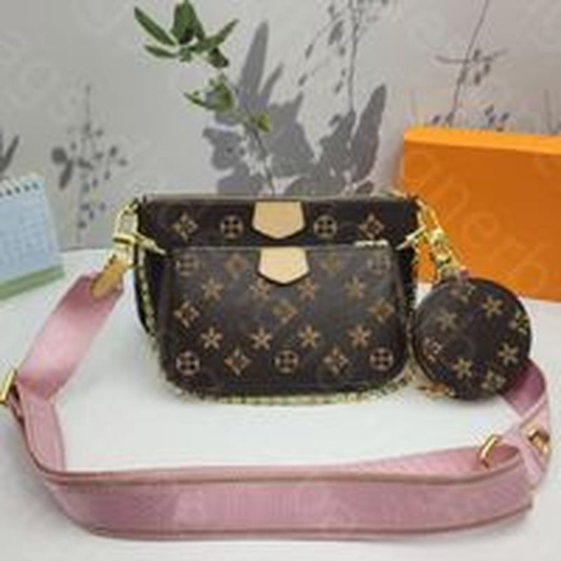 Pink Strap Crossbody Bags Designer Women Bag 3Pcs Set Purses Designer Woman Handbag Luxury Designer Shoulder Cross Body Bag Golden Chain Purse Mini Designer Wallet